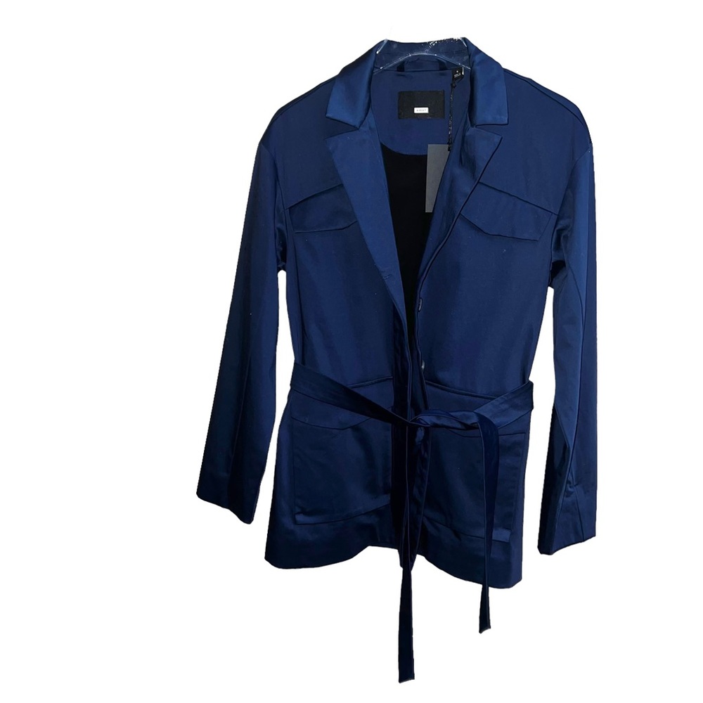 NWT Away Navy with Sleeve Pocket Tie Belt Utility Jacket Small